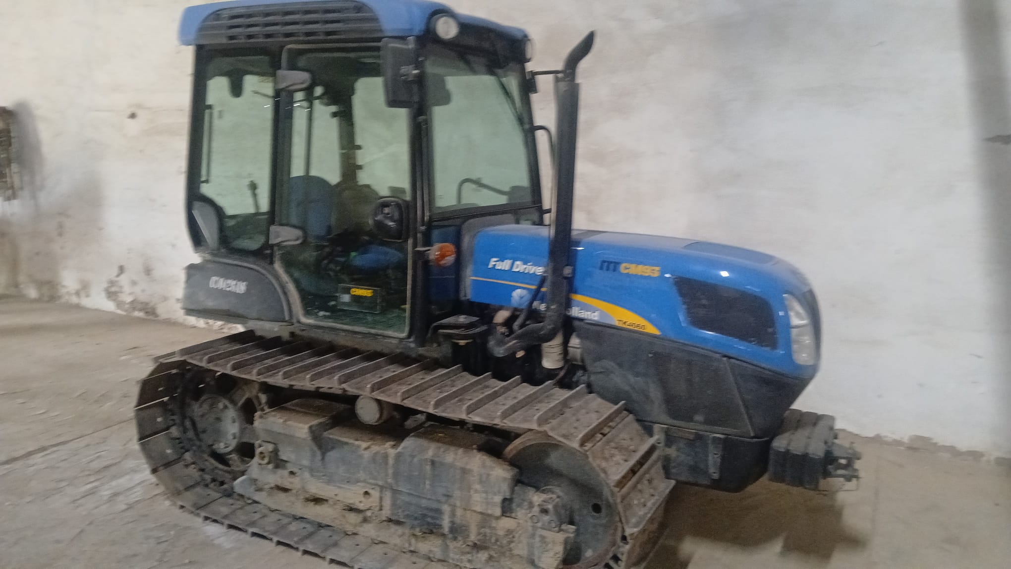 Alquiler de Tractor cadenas orugas website