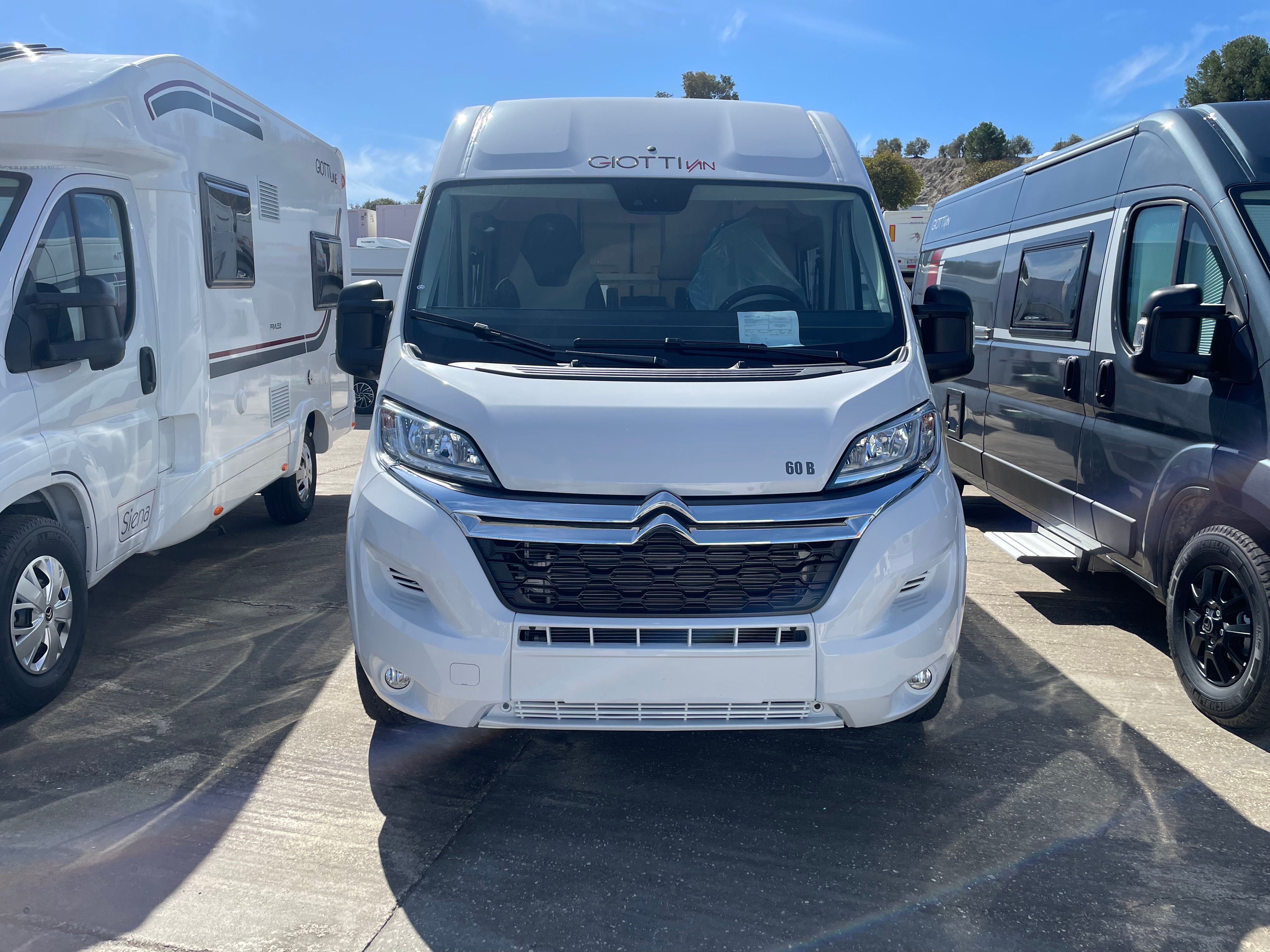 Camper GIOTTIVAN 60B alquiler  website