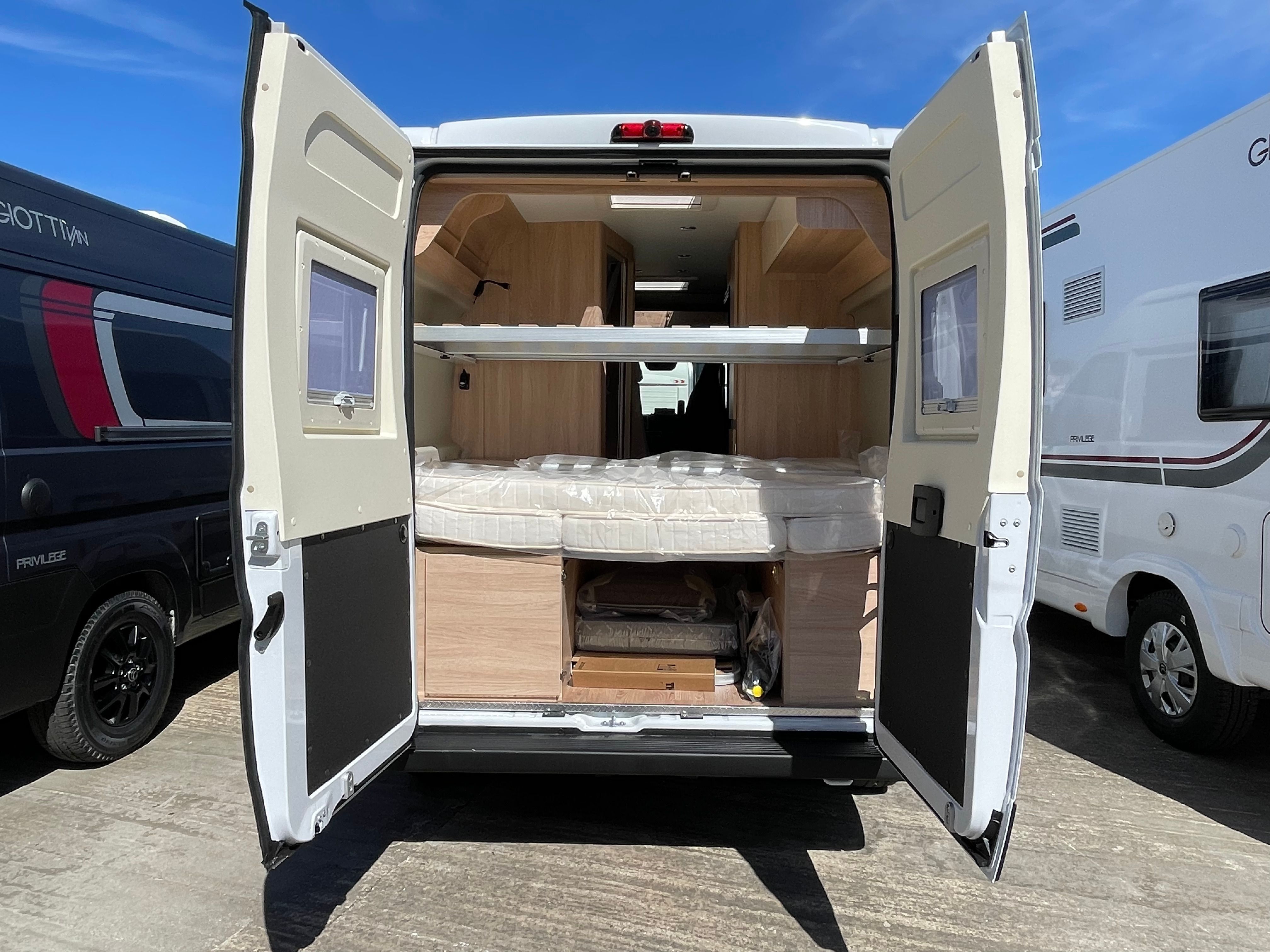 Camper GIOTTIVAN 60B alquiler  website