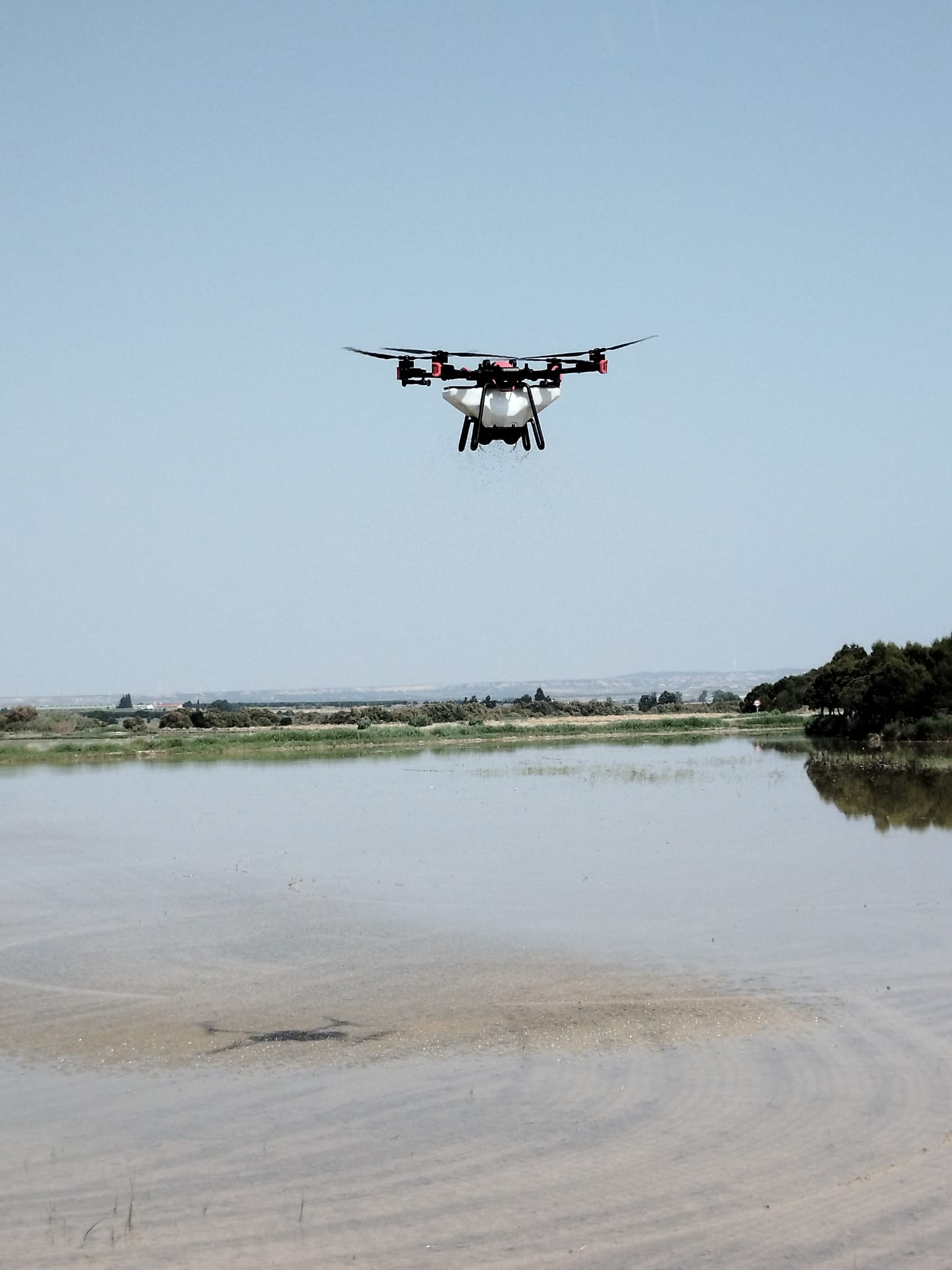 APLICACION CON DRON DE FITASANITARIOS ABONOS Y SIEMBRA  website