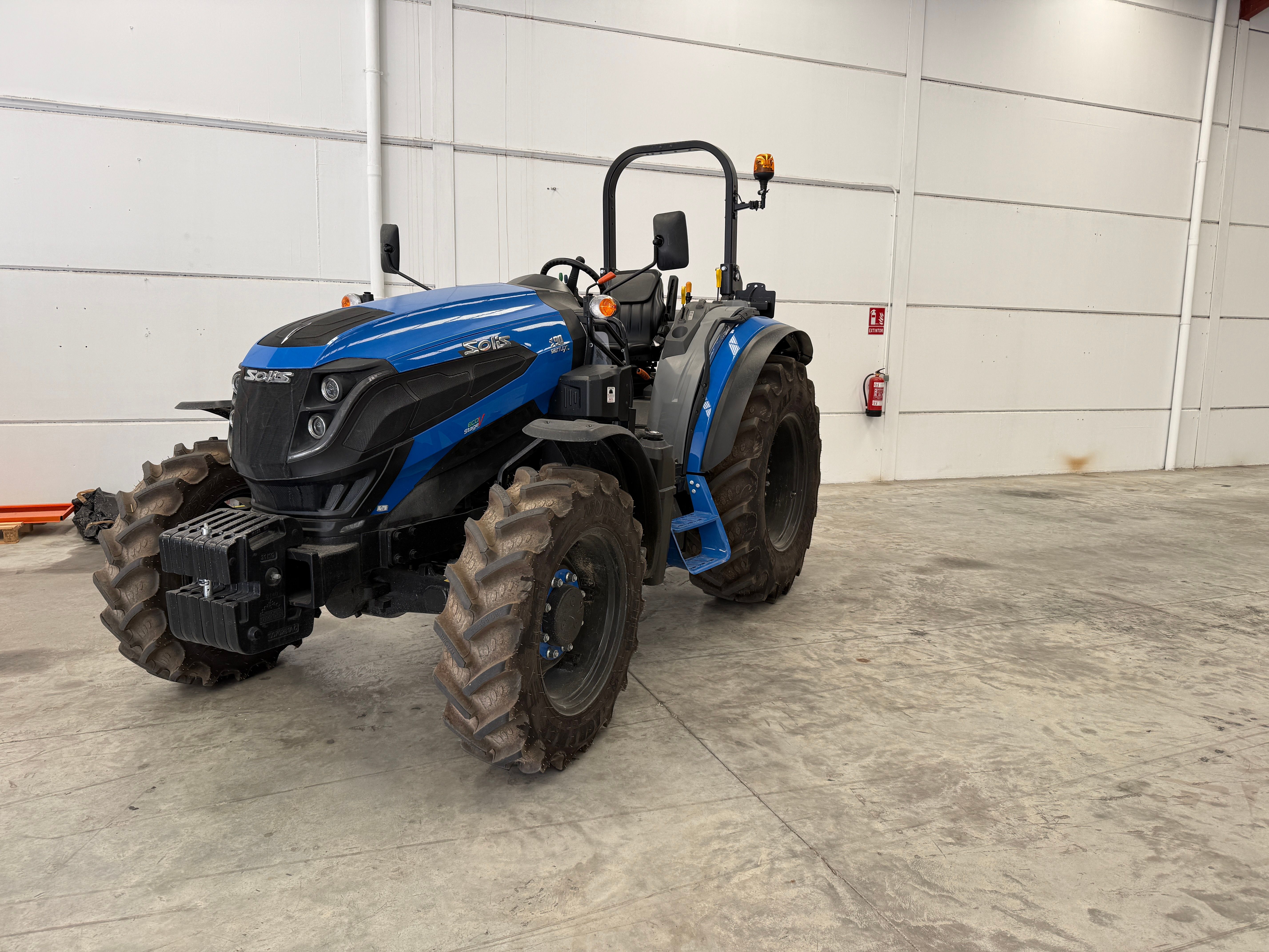 Renting Tractor Solis S90 Shuttle xl website