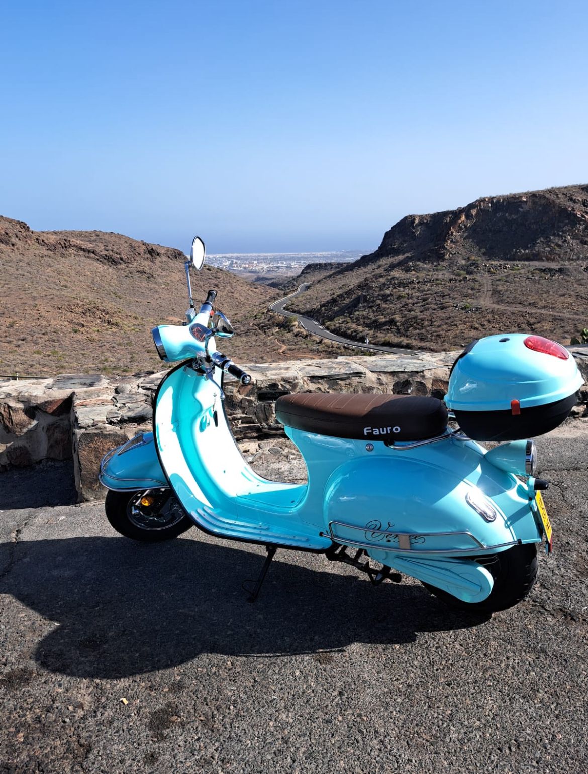 Descubre Gran Canaria en Moto de 49  Eléctrica  Alquiler Fácil y Sostenible website