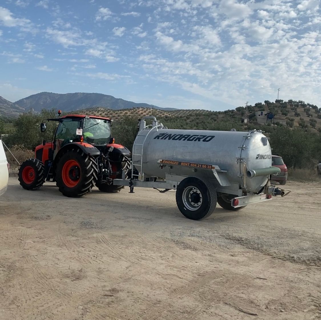 Alquiler de Cisterna 7000 Litros Galvanizada  website