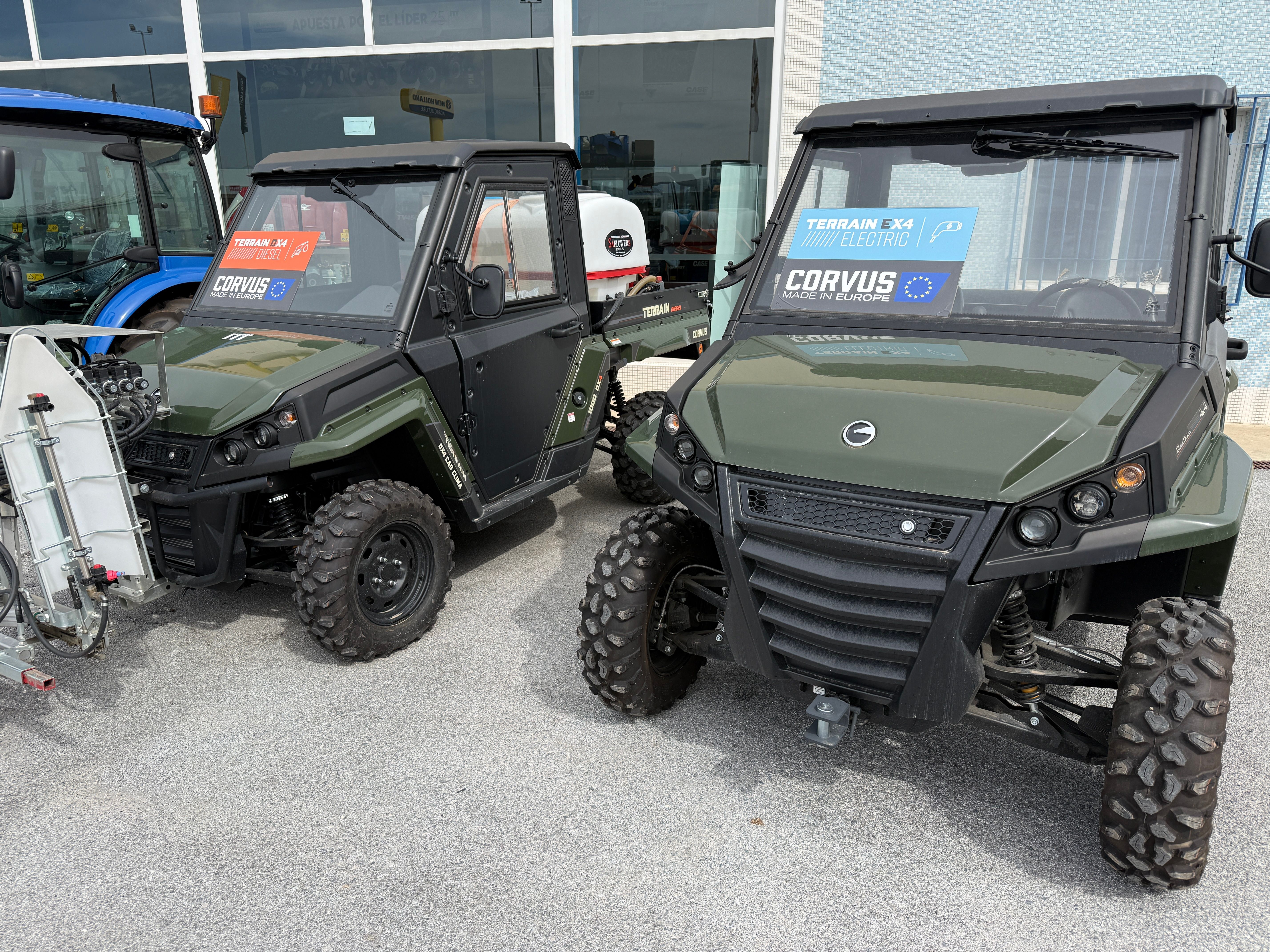 UTV CORVUS TERRAIN EX4 ELECTRICO RENTING website