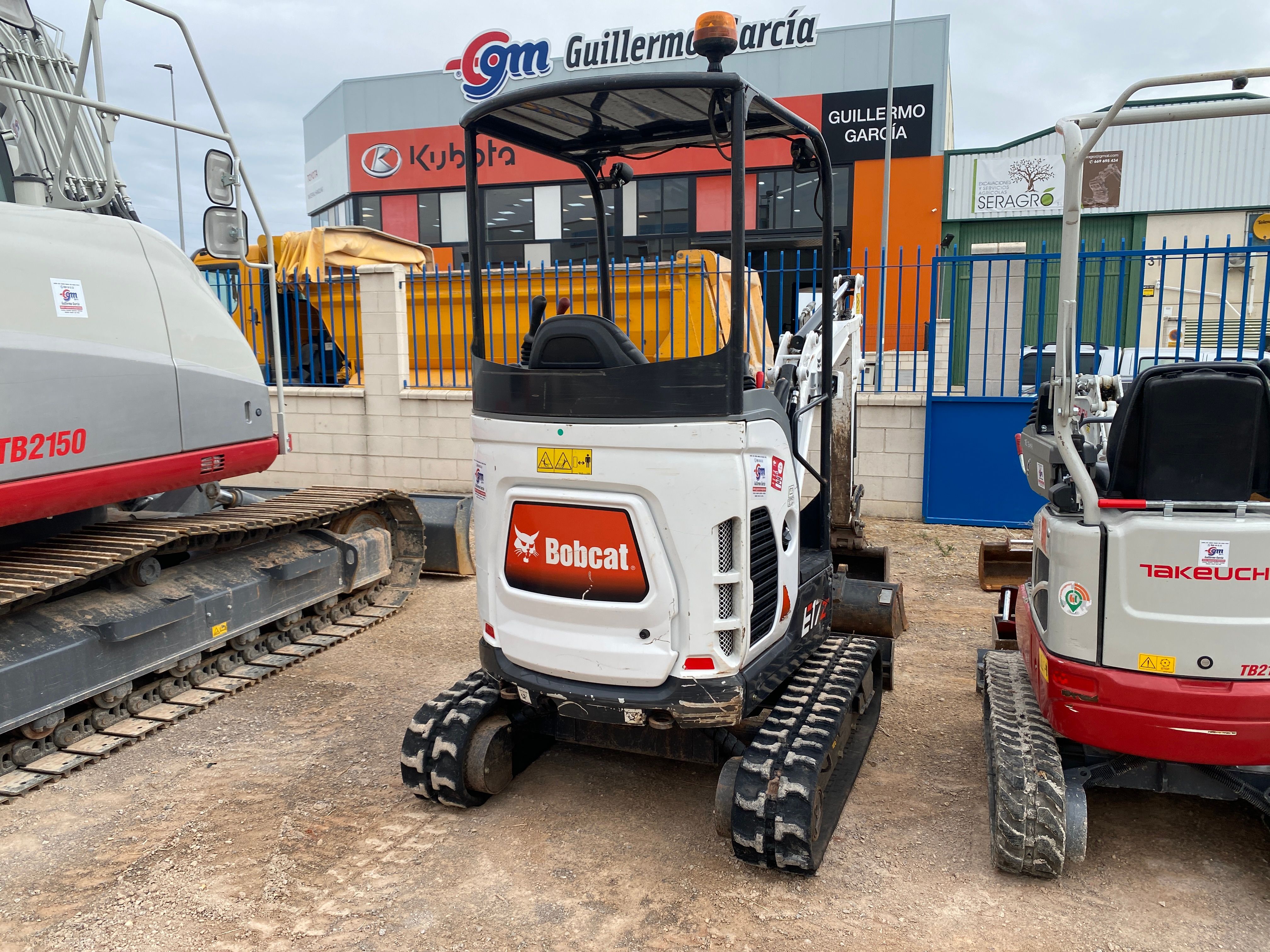 Alquiler de Mini Excavadora Bobcat Málaga  website