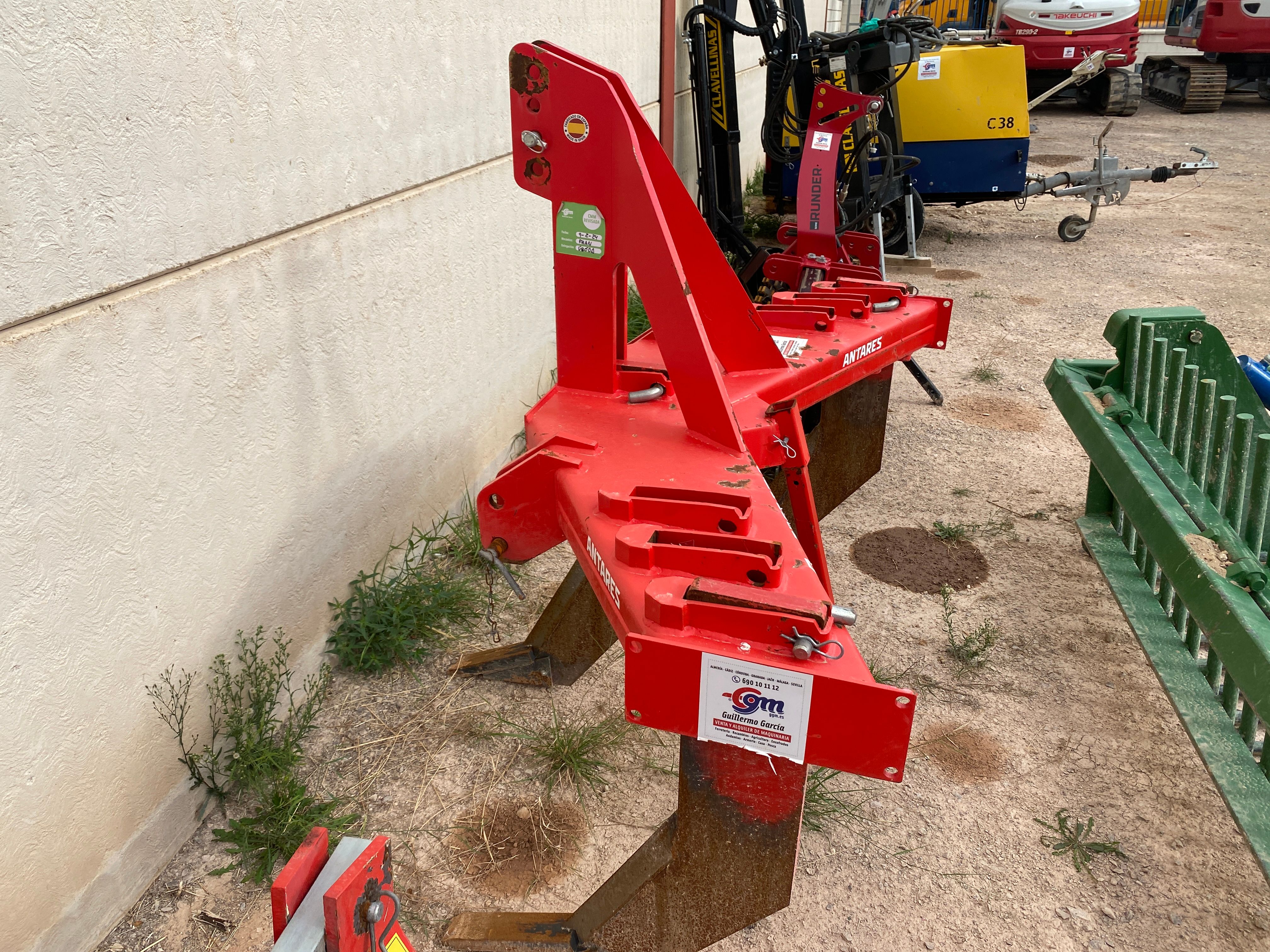 Alquiler Subsolador Fijo en V 3 Puas Jympa Antares website