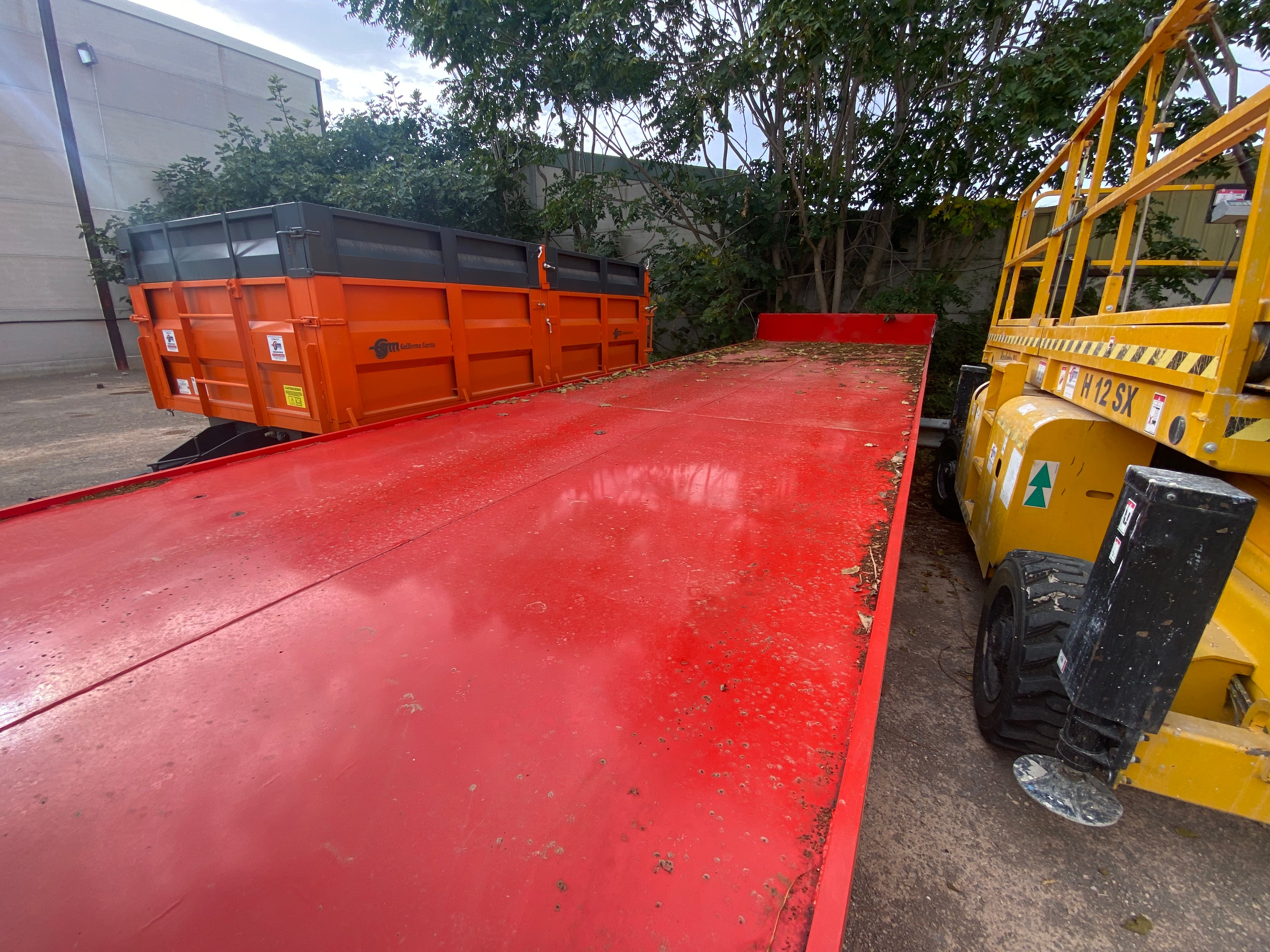 Alquiler de Plataforma 10m x 2,50 Tandem  website