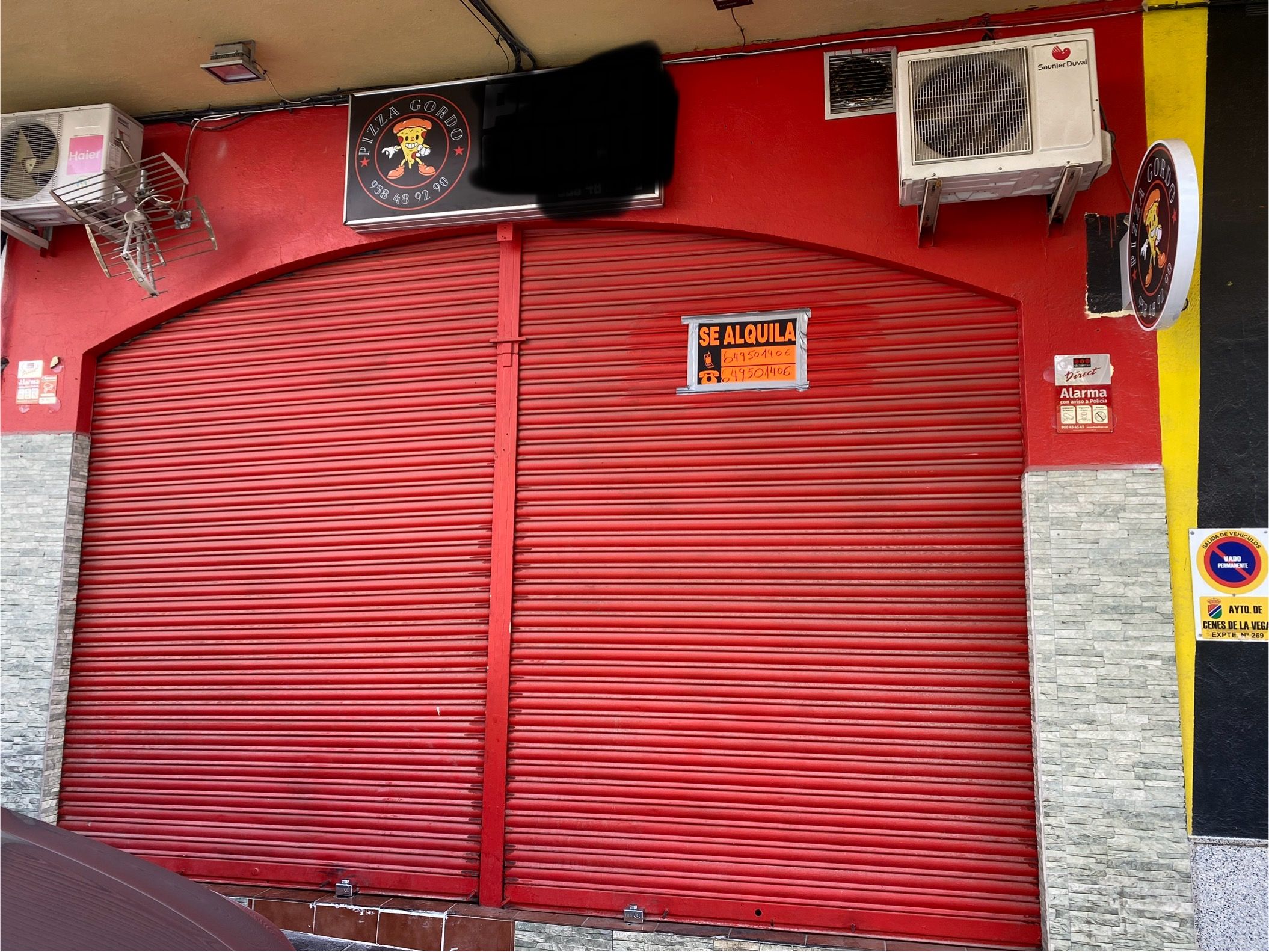 Alquiler Local comercial en Cenes de La Vega  website