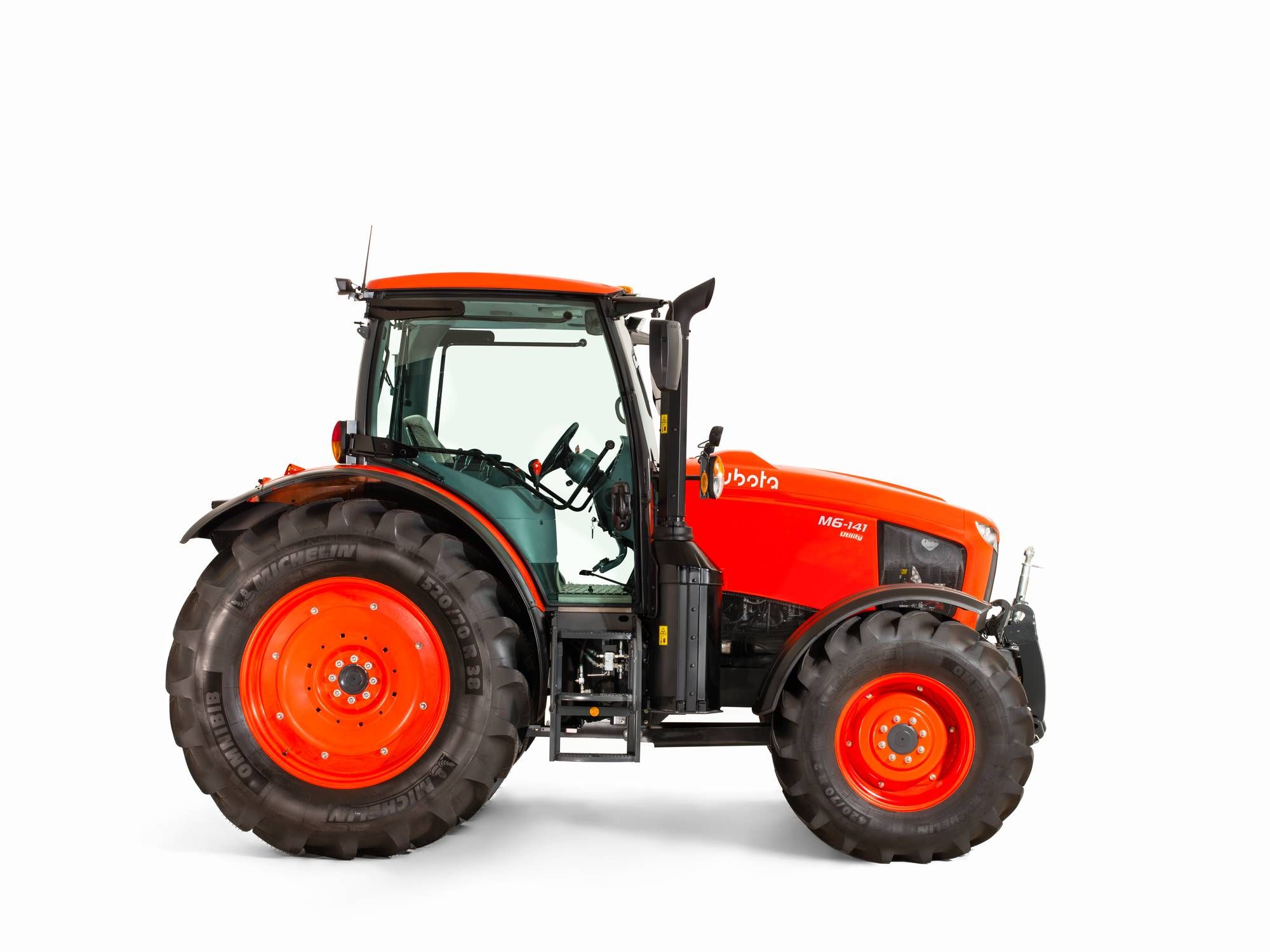 Alquiler de  tractor Kubota M6002 Utility 141 en Toledo website