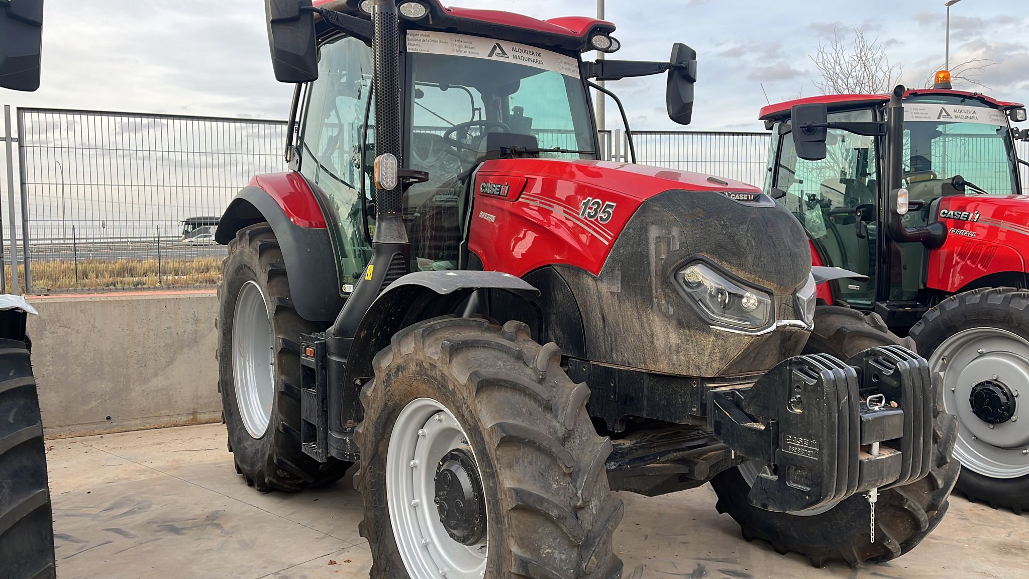ALQUILER TRACTOR CASE MAXXUM 135 CVX website