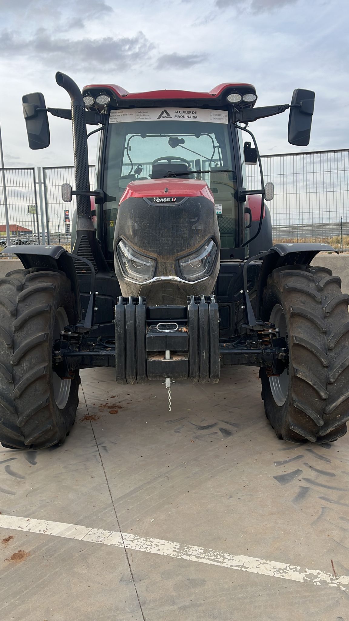 ALQUILER TRACTOR CASE MAXXUM 135 CVX website