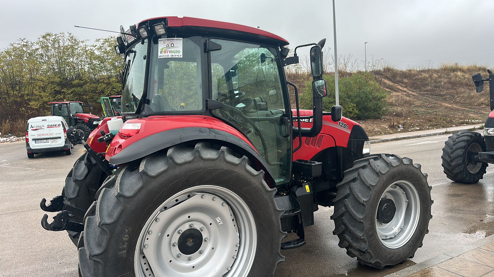 Alquiler de Tractor Case Ih 120 C Farmall  Córdoba  website
