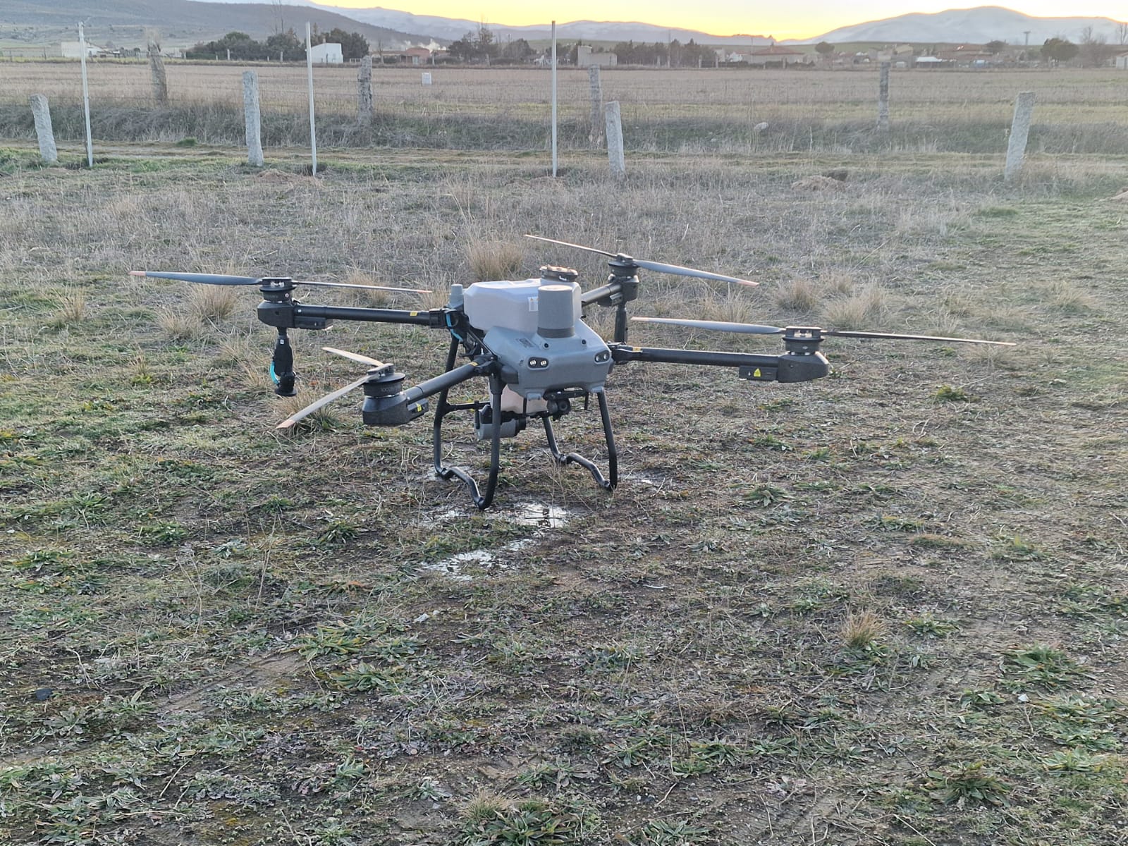 Tratamientos con dron agrícola website