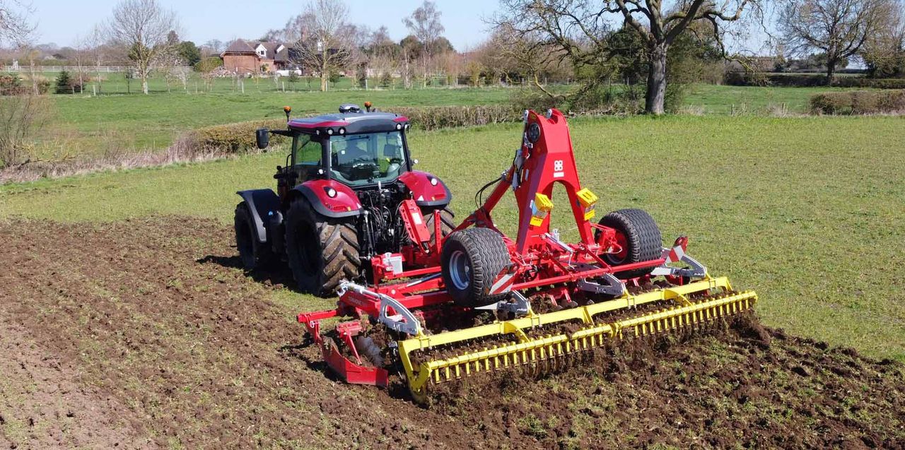 Trator McCormick X7 SWB em Renting — Ágil em Solos Húmidos até 175 CV | bueydu Portugal website