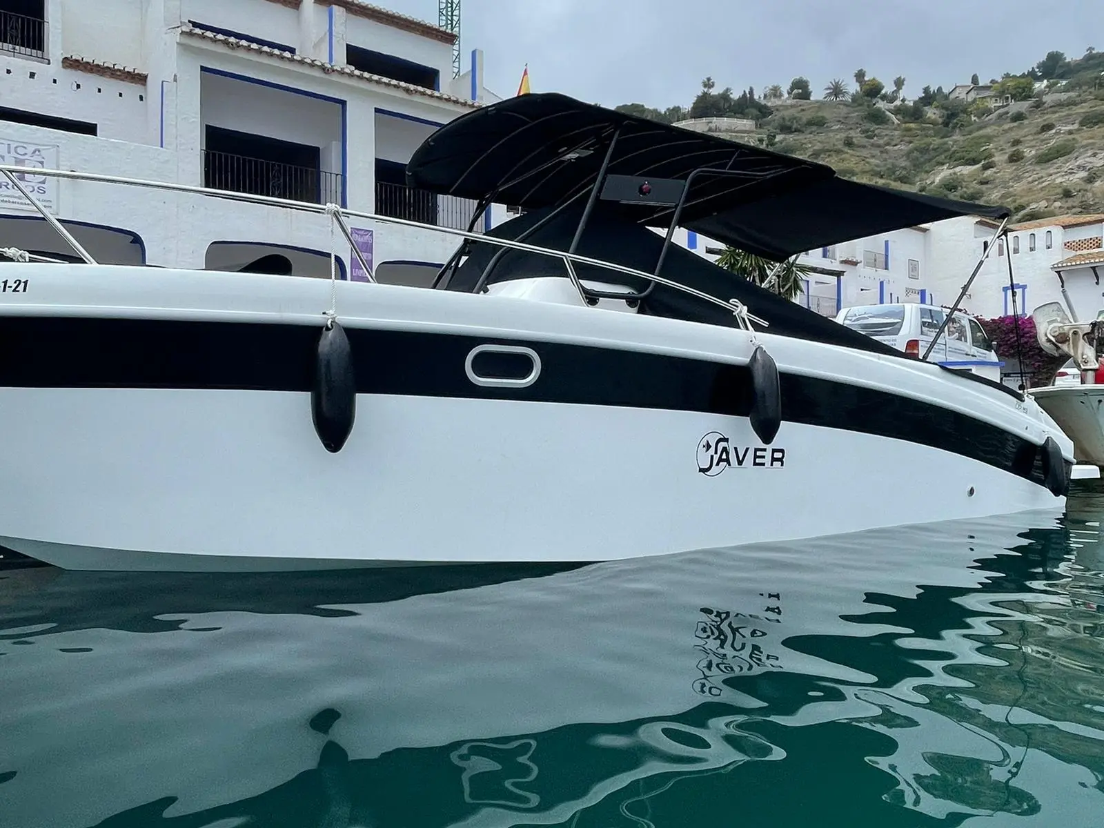 BARCO CON LICENCIA NAUTICA Saver 870 WA website